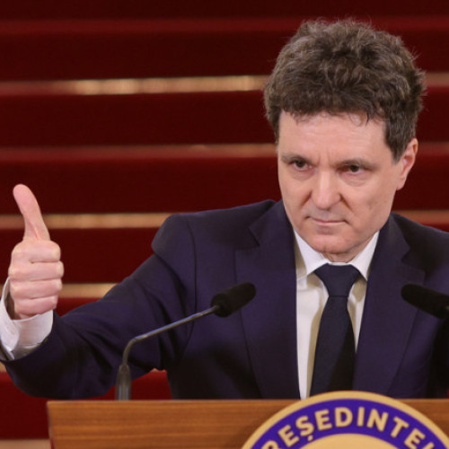 Nicușor Dan salută victoria lui Peter Magyar în Ungaria și promite noi colaborări