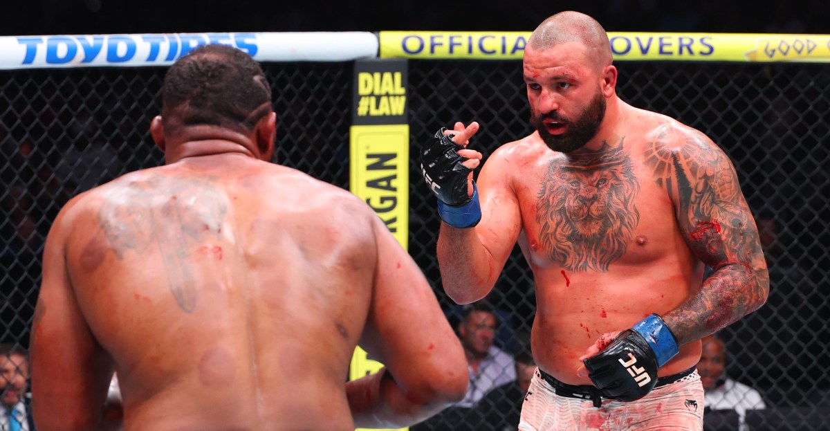 „Cel mai bun meci de grei pe care l-am văzut vreodată”: Reacțiile pro-urilor la lupta incredibilă dintre Josh Hokit și Curtis Blaydes la UFC 327