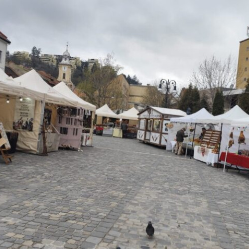 Obiceiuri tradiționale moderne în târgurile de Paște din România