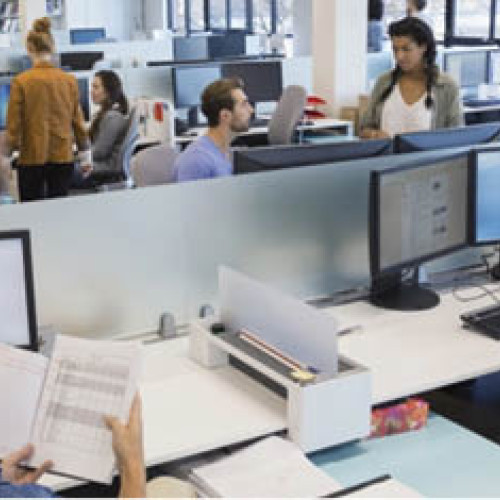 Numărul contractelor de muncă active a scăzut la finele lui septembrie 2025