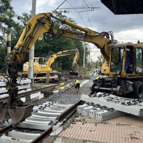 Știre: "Schimbări în circulația trenurilor din cauza unor lucrări la infrastructura feroviară, începând cu 18 martie.