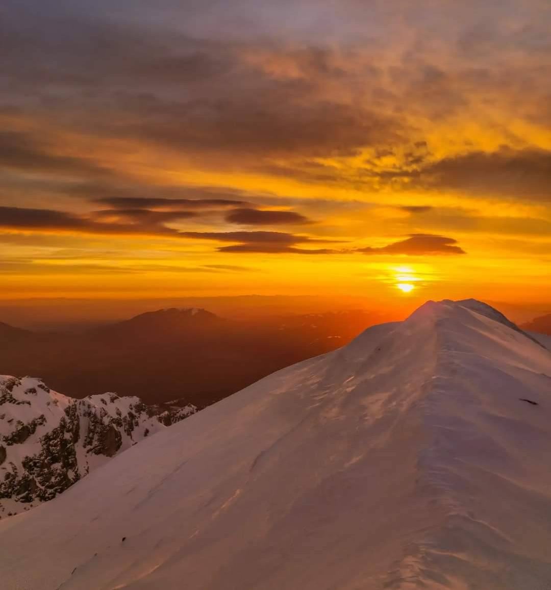 Atenționare ANM: risc însemnat de avalanșe în Munții Bucegi