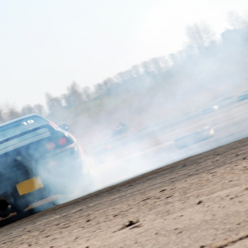 Șofer din Bihor amendat și iertat de instanță pentru drifturi în trafic