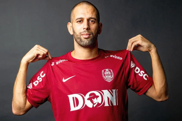 CFR Cluj renunță la atacantul Islam Slimani în plin play-off