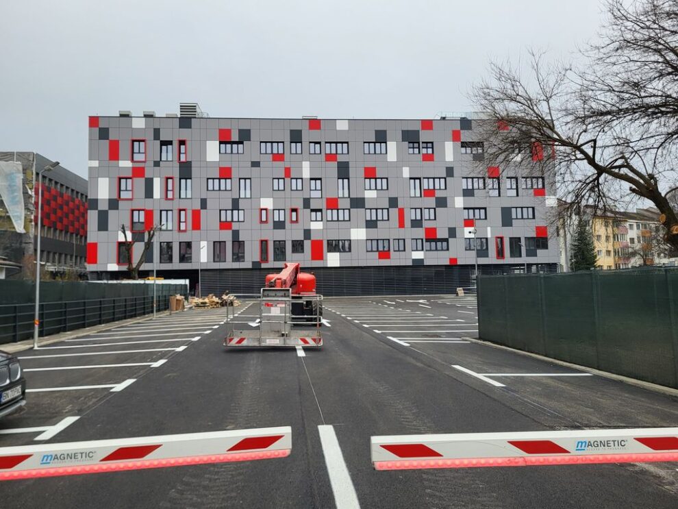 Spitale din țară scoate la concurs zeci de posturi medicale disponibile