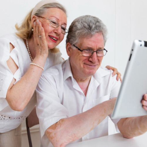 Românii ar putea economisi pentru pensie prin conturi de investiții speciale