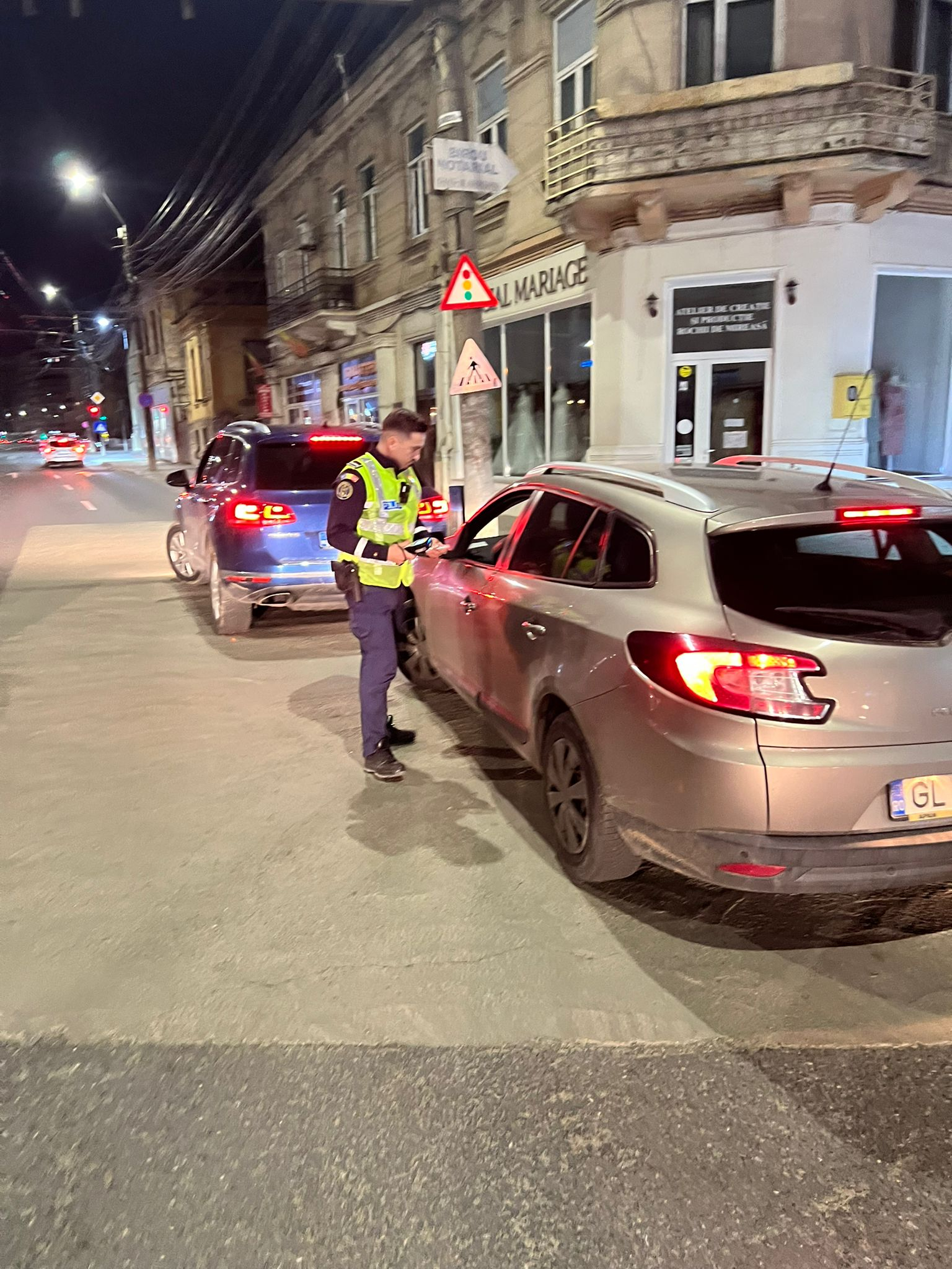 Peste 300 de amenzi pentru șoferii care au ignorat regulile de circulație