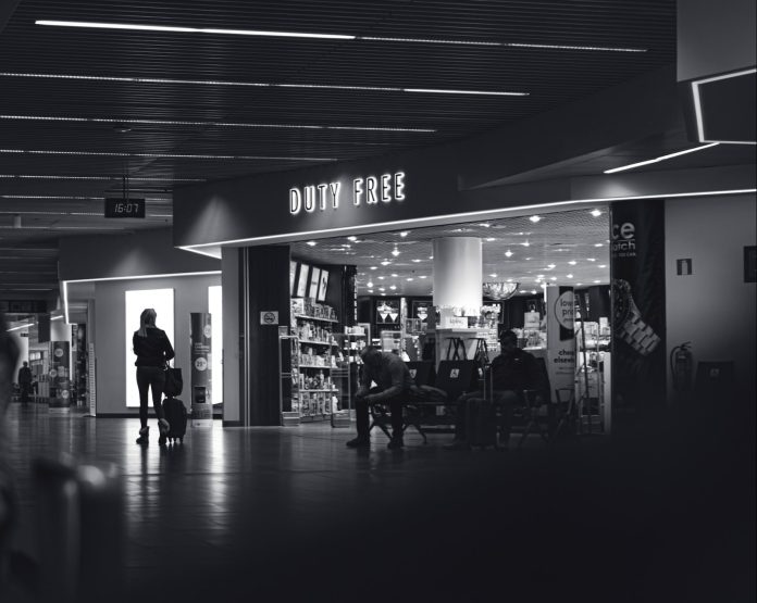 Magazinele duty-free suferă din cauza conflictului din Orientul Mijlociu