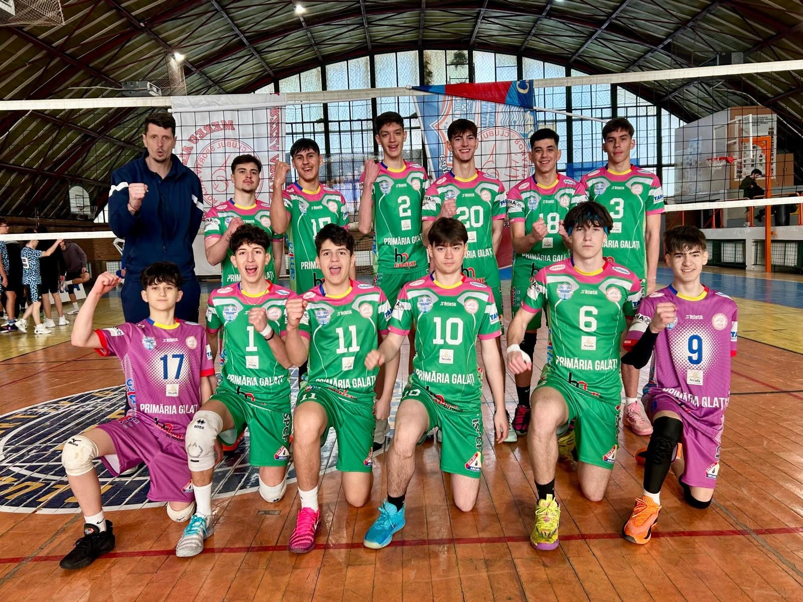 CSM Arcada Gălăți domină turneul semifinal de volei Under 17