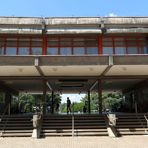 Virusi furați dintr-un laborator de înaltă securitate stârnesc controverse în Brazilia