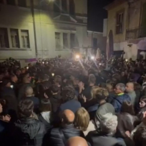 Proteste în Italia după uciderea brutală a unui bărbat de către români
