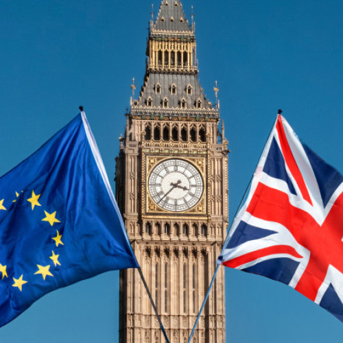 Marea Britanie revine în programul Erasmus+ în 2027