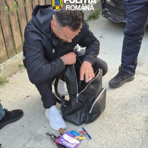 Suspect reținut pentru furt din cutiile de donații din Râmnicu Vâlcea