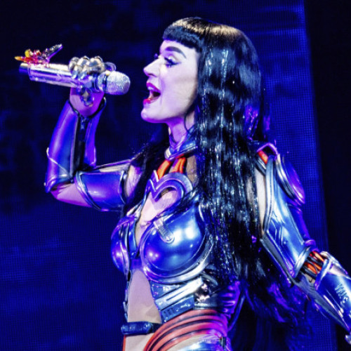 Ruby Rose acuză pe Katy Perry de agresiune sexuală; artistă respinge acuzațiile