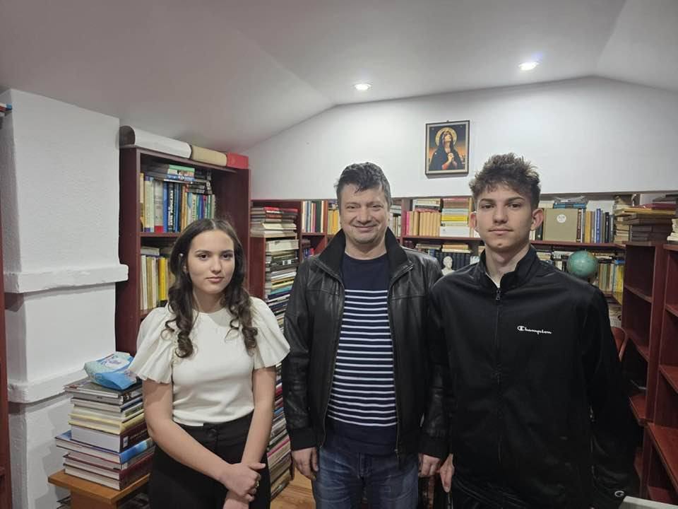 Continuă tradiția burselor de merit în comuna Dobra