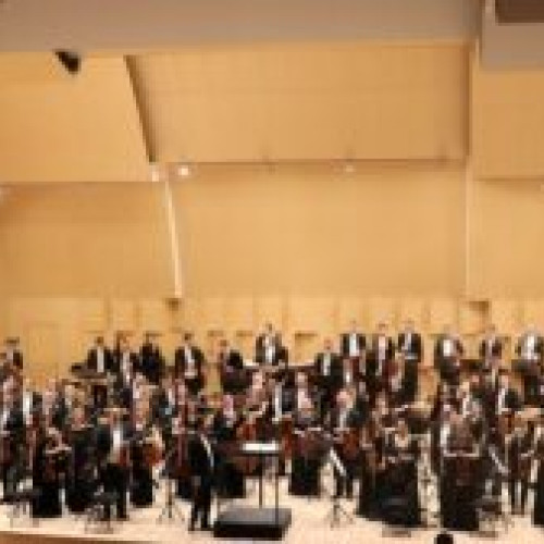 Tinerii pianiști talentați primesc burse de la Asociația MusicATempo în parteneriat cu Filarmonica Brașov