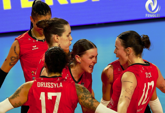 Semifinalele Diviziei A1 de volei feminin s-au încheiat cu surprize