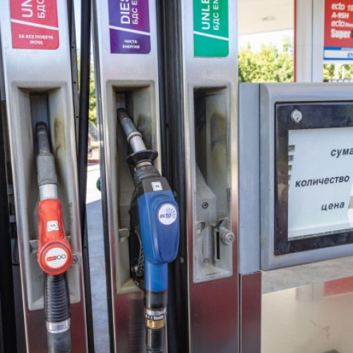 Creșterea prețurilor carburanților în Bulgaria, alimentată de conflictele regionale