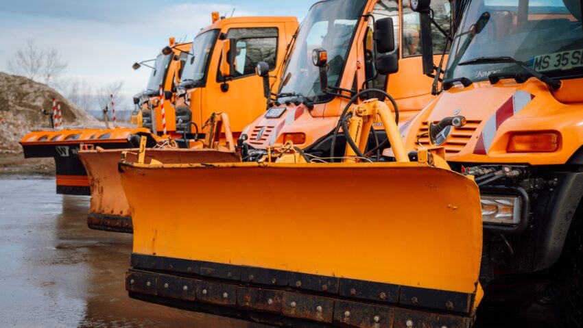 Lucrări de deszăpezire pe Transalpina pentru redeschiderea circulației