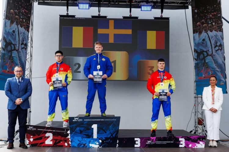 Roman Bogdan Alexandru câștigă bronzul la Campionatul European de Taekwon-Do ITF