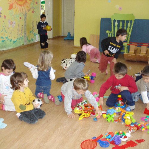 Români va avea o nouă grădiniță, cu fonduri de la Ministerul Dezvoltării