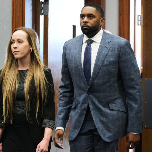 Soția lui Sherrone Moore l-a salvat de 'mânia totală' a instanței