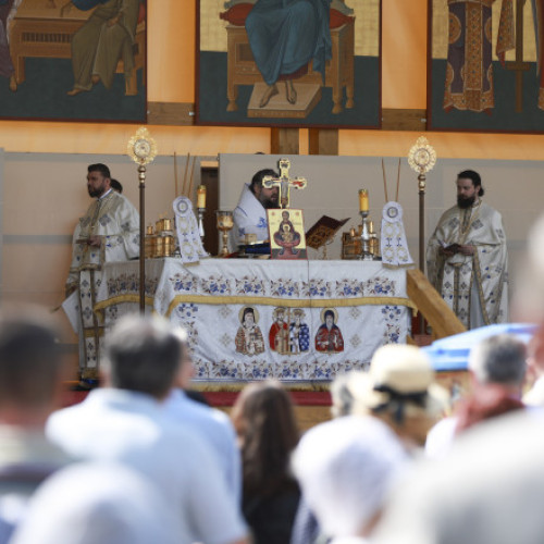 Ortodoxia celebrează Izvorul Tămăduirii, o zi de rugăciune și reflecție