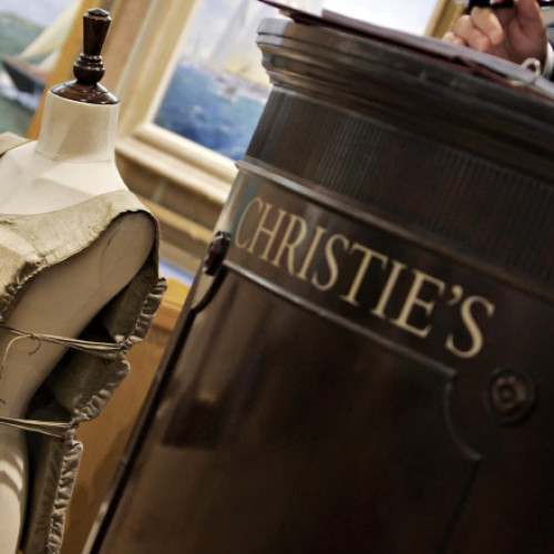 Vesta de salvare a unei supraviețuitoare a Titanicului, scoasă la licitație