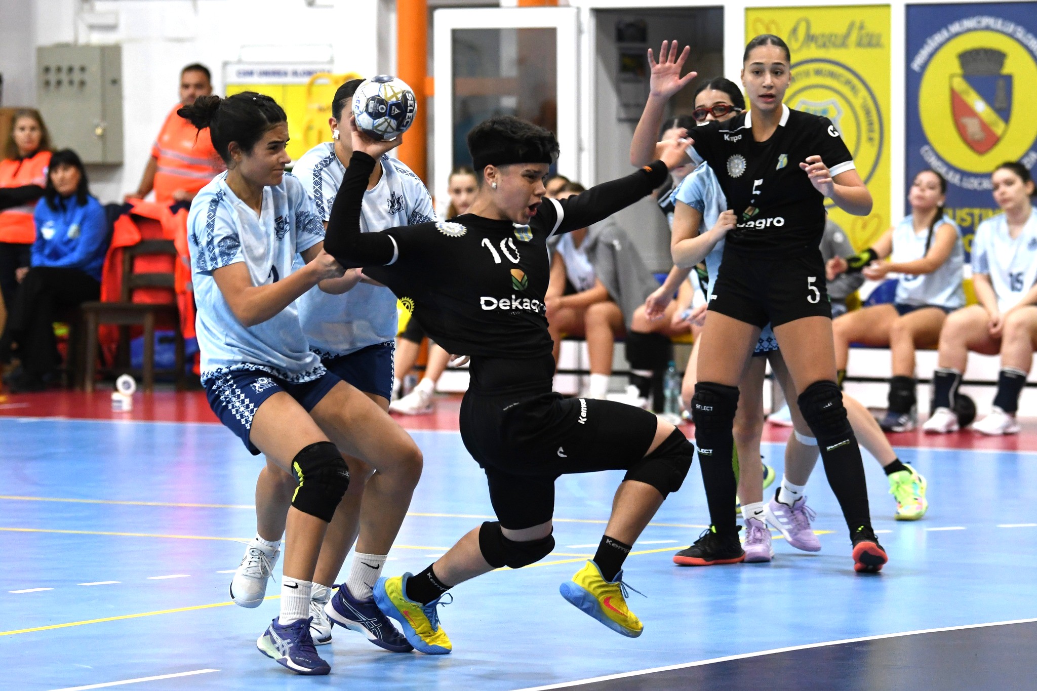 Echipele de handbal Junioare de la CSM Unirea Slobozia joacă în semifinale