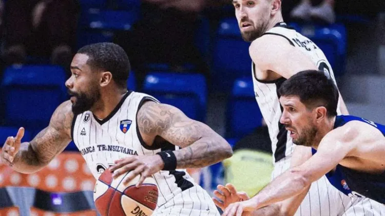 U-BT Cluj-Napoca întâlnește KK Budućnost VOLI Podgorica în Liga Adriatică