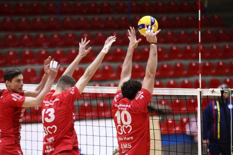 Duel crucial pentru evitarea retrogradării între Știința Explorări și CSM București