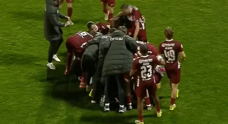 CFR Cluj câștigă dramatic cu FC Argeș, iar antrenorul anunță schimbări în lot