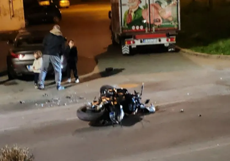 Accident rutier în Cluj-Napoca: un motociclist rănit grav