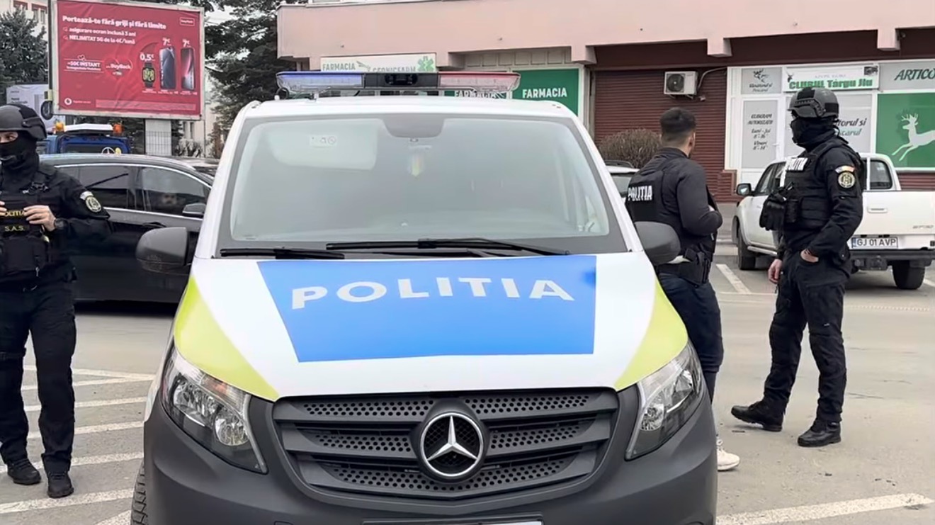 Doi tineri din Constanța, arestați pentru un incendiu la Galați