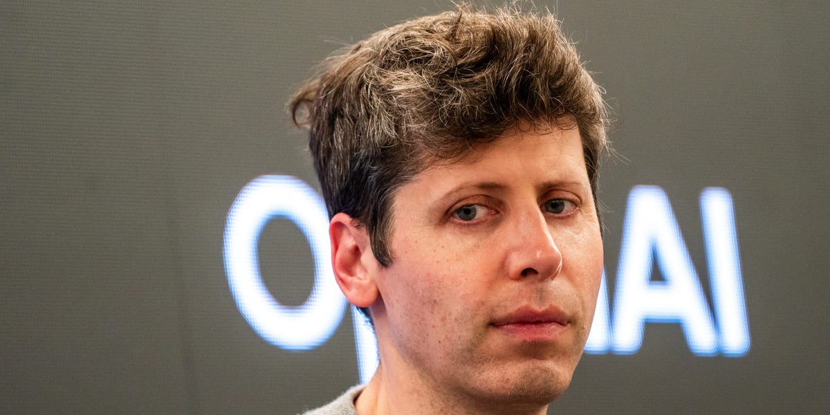 OpenAI pierde trei executive de top în urma reducerii "misiunilor secundare"