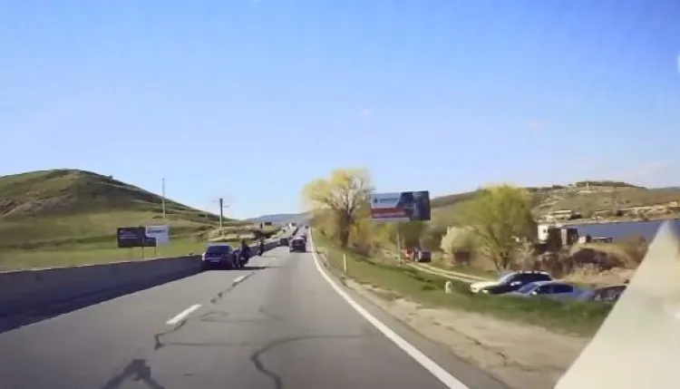 Incident rutier periculos surprins la Mărtinești, lângă Cluj-Napoca
