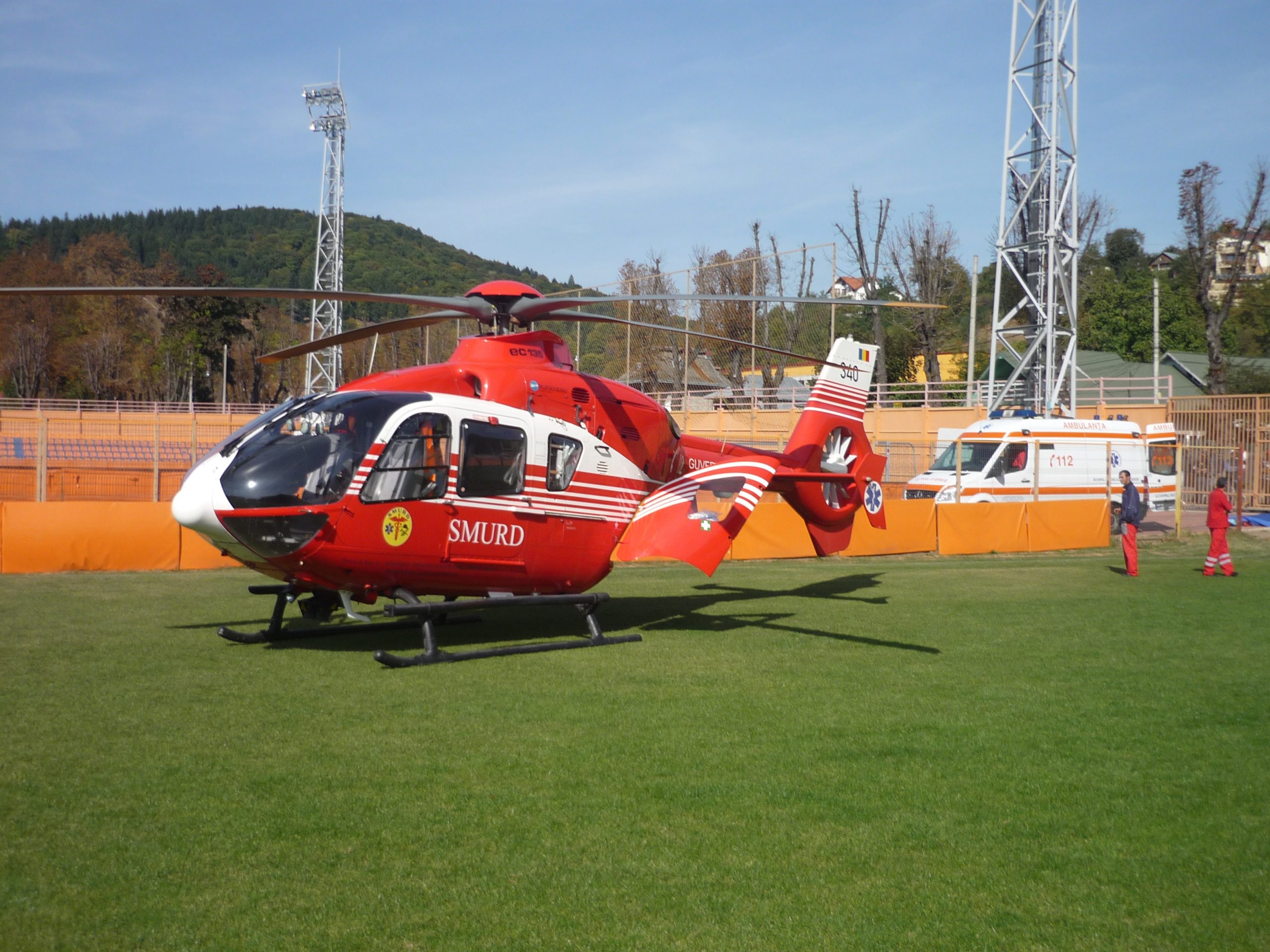 Un bărbat de 29 de ani va fi transportat cu elicopterul SMURD la Iași