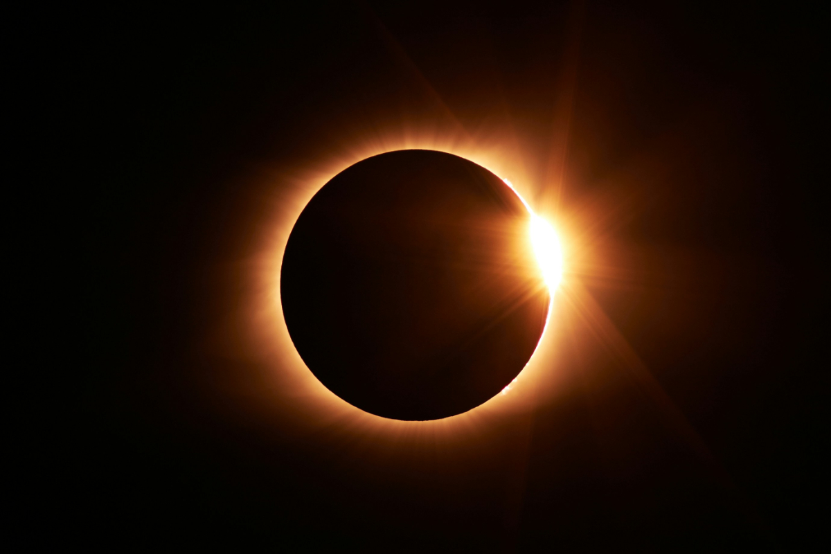 Eclipsa totală de Soare din 2026 va fi vizibilă parțial din România