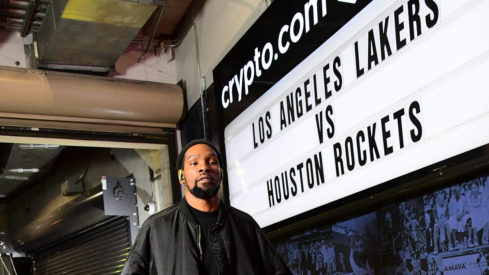 Kevin Durant, star de la Rockets, absent în Game 1 împotriva Lakers din cauza unei accidentări la genunchi drept