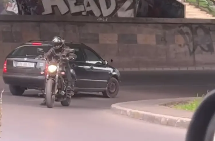 Conducător auto pe contrasens provoacă panică în Cluj-Napoca