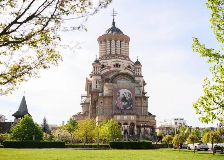 Programul slujbelor religioase pentru săptămâna viitoare