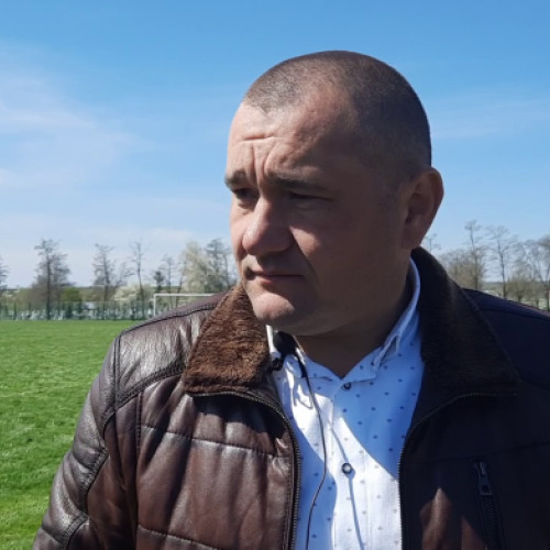 Primarul din Mitocu Dragomirnei, trimis în judecată pentru violență domestică