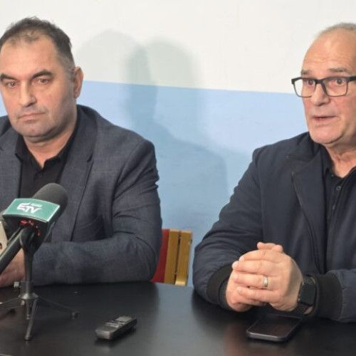 Protest împotriva inactivității autorităților în cazul Azomureș