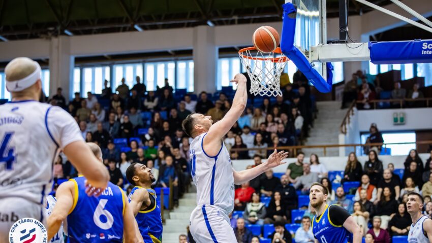 CSM Tg. Mureș se pregătește de confruntarea cu CSM Petrolul Ploiești în play-out