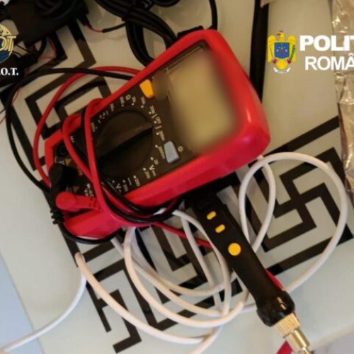 Percheziţii la Târgu Mureş pentru combaterea clonării cardurilor