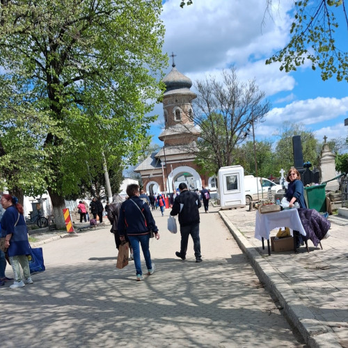 Paștele Blajinilor aduce aglomerație și provocări la Galați