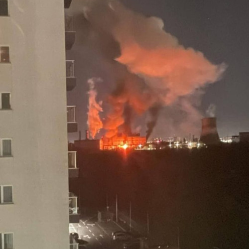 Ministrul Energiei, Bogdan Ivan, verifică intervențiile după incendiul de la CET București Vest