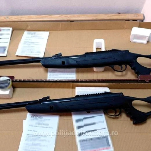 Controale la Aeroportul Cluj-Napoca: arme și muniție descoperite în colete