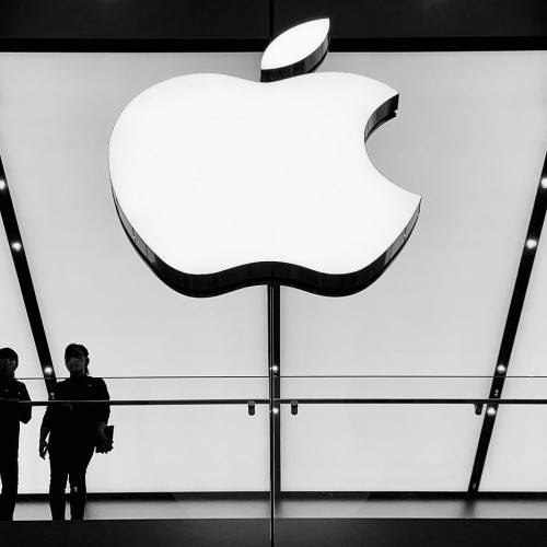 Apple se confruntă cu acuzații și riscă o amendă uriașă în India