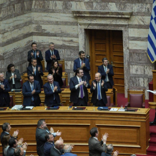 Parlamentul Greciei ridică imunitatea a 13 deputați în scandalul subvențiilor UE